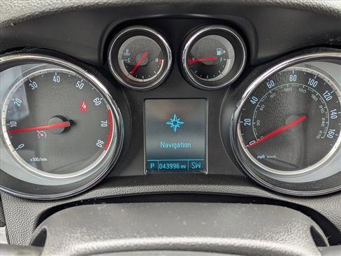 Used 2016 Buick Encore FWD image 11