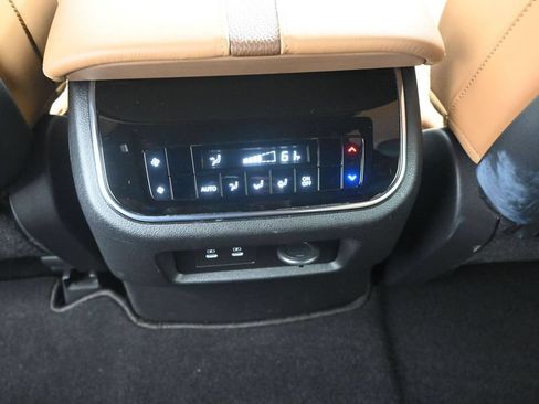 Used 2025 Nissan Armada SL w/ Captain's Chari Seat Package AWD/4WD image 19