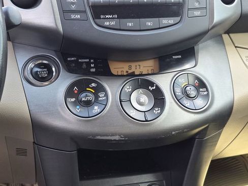 Used 2011 Toyota RAV4 Limited w/ Limited Extra Value Pkg FWD image 20