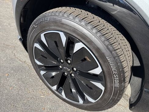 Used 2024 Chevrolet Blazer EV RS image 35