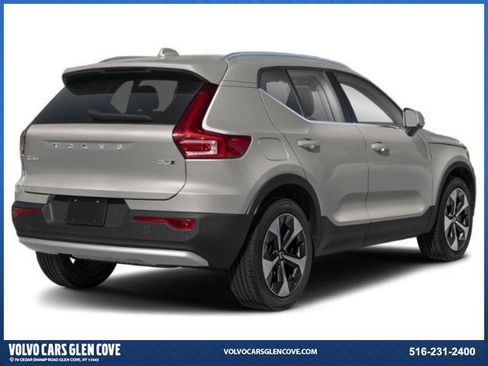 New 2025 Volvo XC40 B5 Ultra w/ Climate Package image 2