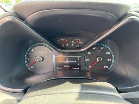 Used 2016 Chevrolet Colorado LT AWD/4WD image 15