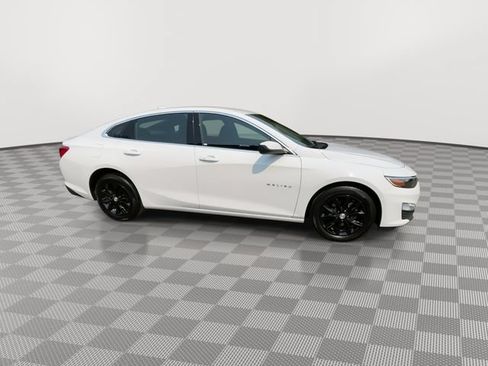 Used 2024 Chevrolet Malibu LT FWD image 9