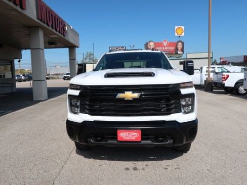 Used 2024 Chevrolet Silverado 3500 W/T w/ WT Convenience Package image 2