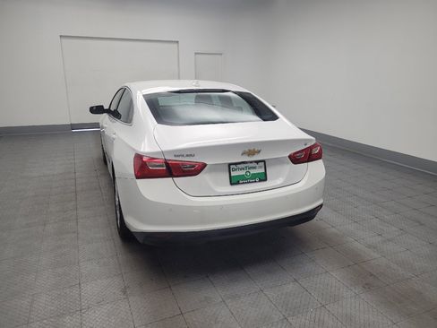 Used 2025 Chevrolet Malibu LT FWD image 6