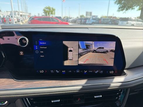 New 2026 Chevrolet Tahoe Premier AWD/4WD image 31