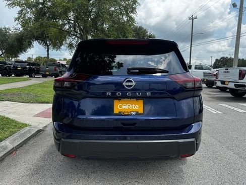 Used 2026 Nissan Rogue SV FWD image 6