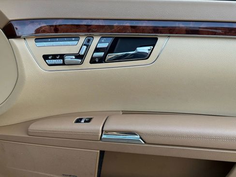 Used 2009 Mercedes-Benz S 550 4MATIC image 51