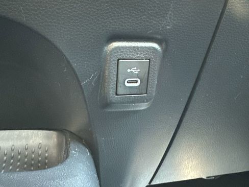 Used 2024 Toyota Corolla LE FWD image 28