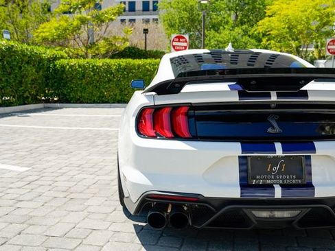 Used 2020 Ford Mustang Shelby GT500 w/ Technology Package RWD image 24