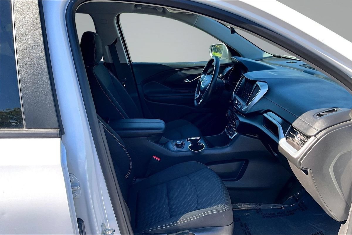 Used 2022 GMC Terrain SLE AWD/4WD image 14