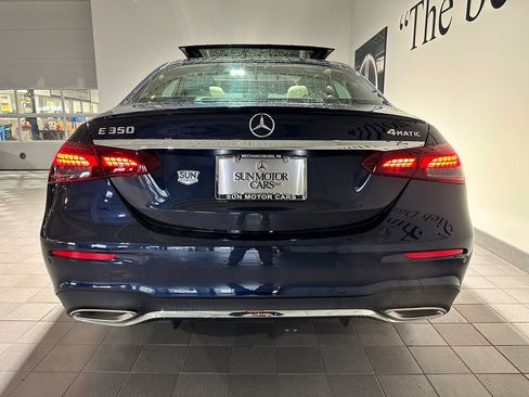 Used 2023 Mercedes-Benz E 350 4MATIC Sedan image 5