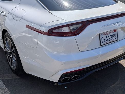 Used 2018 Kia Stinger Premium image 28