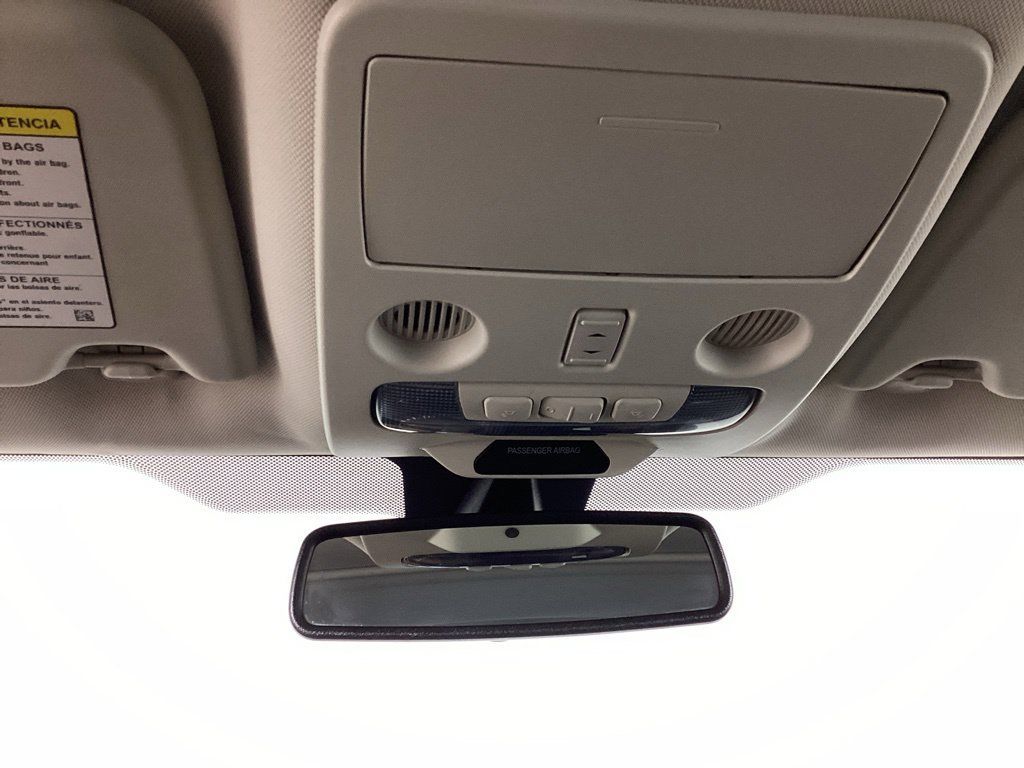 Used 2021 Ford EcoSport Titanium FWD image 17