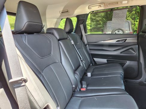 Used 2023 INFINITI QX60 Luxe w/ Cargo Package AWD/4WD image 15
