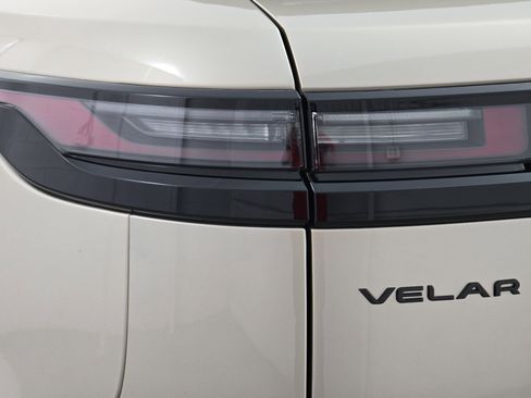 Certified 2026 Land Rover Range Rover Velar Dynamic SE AWD/4WD image 35