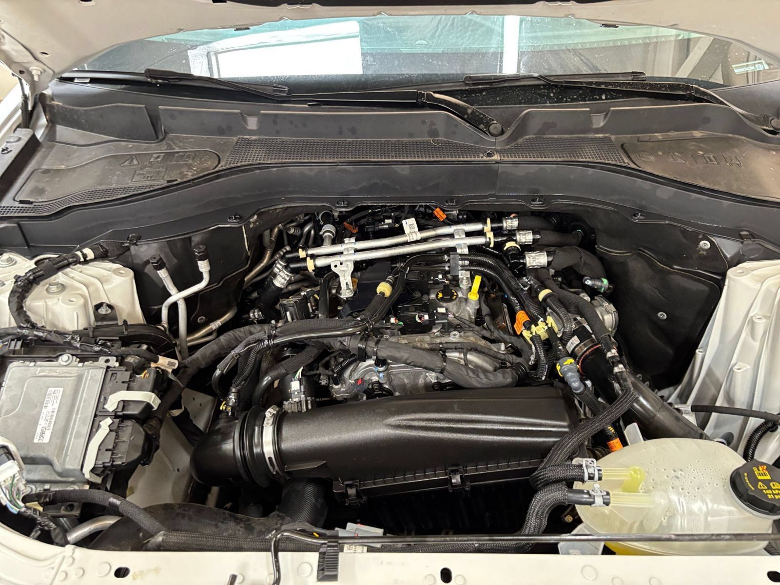 Used 2026 Ford Explorer Active AWD/4WD image 34