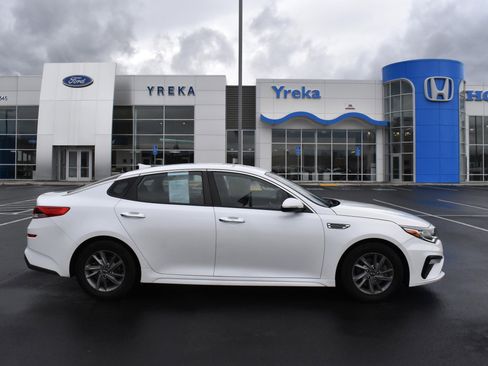 Used 2019 Kia Optima LX image 1