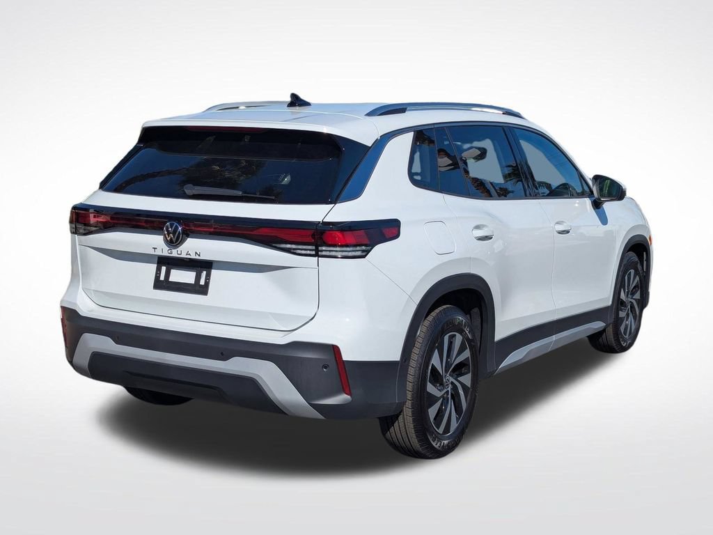 Certified 2026 Volkswagen Tiguan S FWD image 3