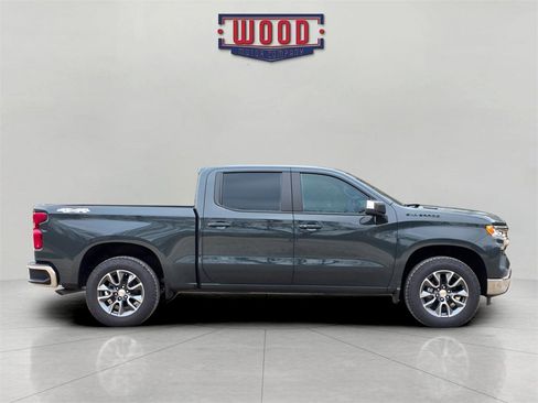 New 2026 Chevrolet Silverado 1500 LT w/ LPO, Dark Essentials Package image 2