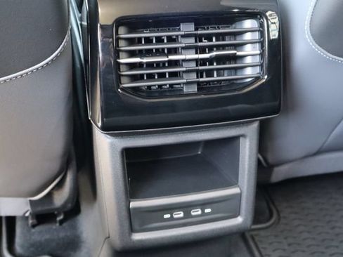 Used 2025 Volkswagen ID.4 Pro S RWD image 7
