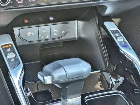 New 2025 Kia Sorento SX image 26