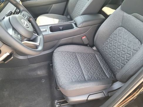New 2026 Nissan Kicks SV w/ Cold Weather Package FWD image 10