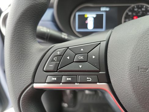 New 2025 Nissan Versa SV image 16