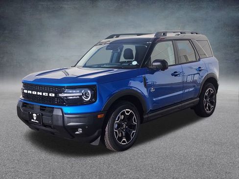 New 2025 Ford Bronco Sport Outer Banks w/ Outer Banks Tech Package+ AWD/4WD image 3