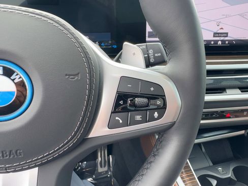 Used 2024 BMW X5 xDrive50e w/ M Sport Package image 20