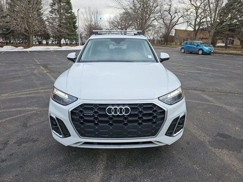 Used 2023 Audi Q5 2.0T Premium w/ Convenience Package image 9