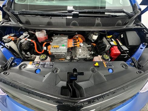 Used 2017 Chevrolet Bolt LT image 25