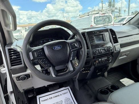 Used 2017 Ford F250 XL w/ Power Equipment Group RWD image 15