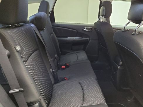 Used 2017 Dodge Journey SXT w/ Premium Group image 19