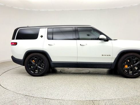 Used 2024 Rivian R1S Adventure AWD/4WD image 4