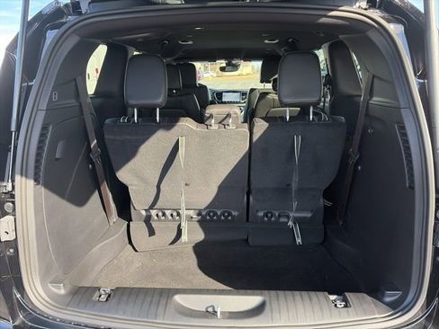 New 2026 Chrysler Pacifica Select AWD/4WD image 5