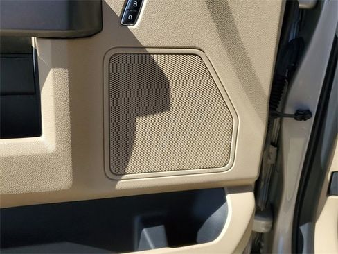 Used 2017 Ford F150 XLT w/ Equipment Group 301A Mid image 22