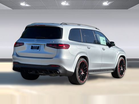New 2026 Mercedes-Benz GLS 63 AMG 4MATIC image 9