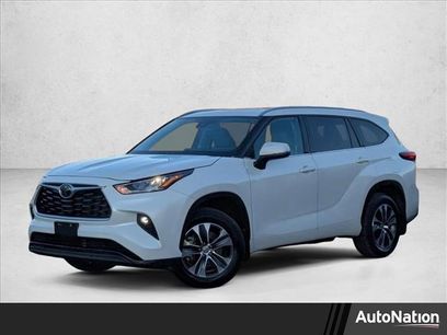 Used 2020 Toyota Highlander XLE