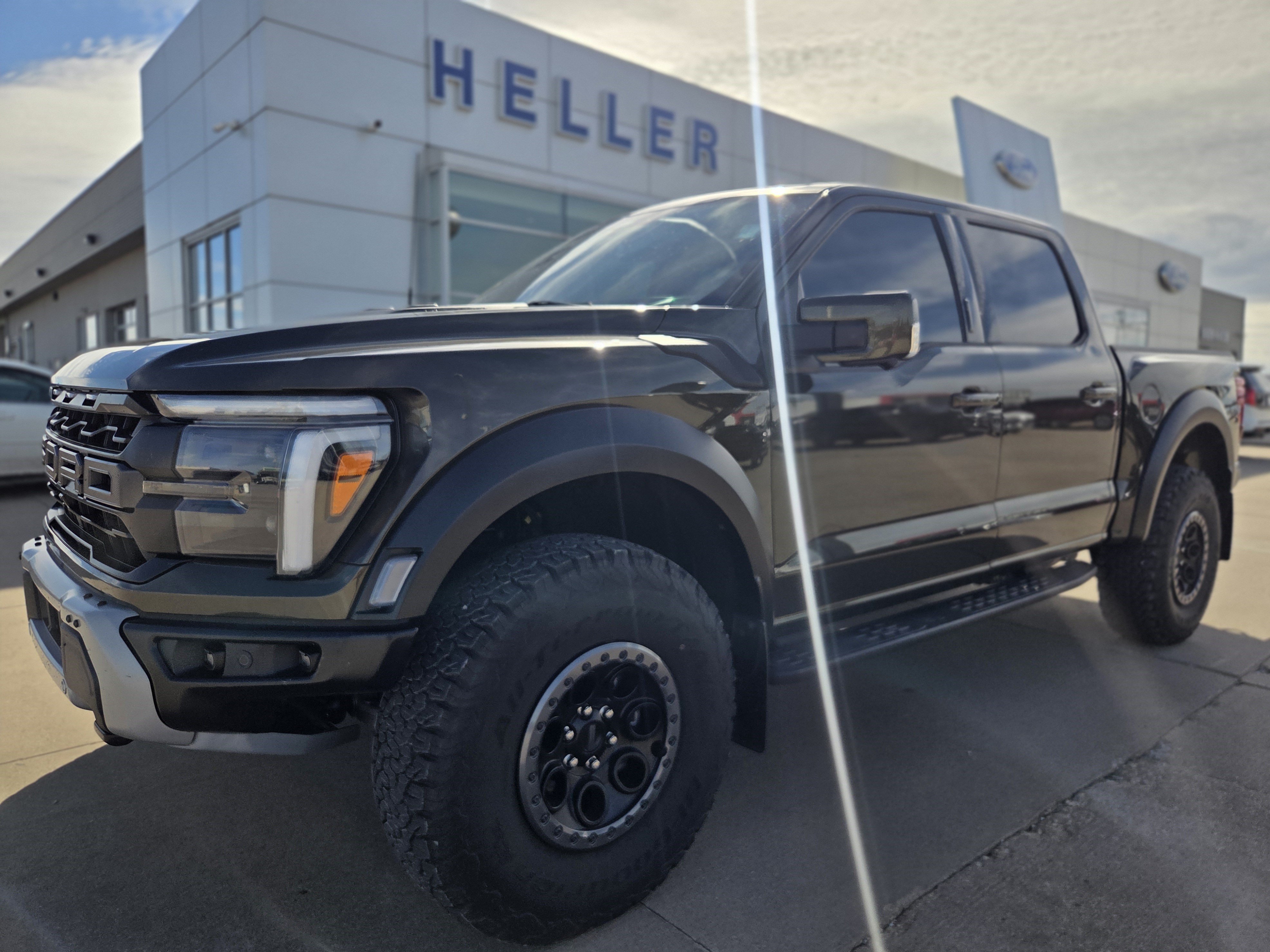 Used 2024 Ford F150 Raptor AWD/4WD image 3