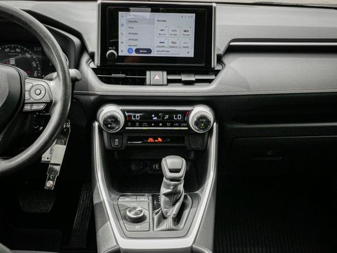 Used 2024 Toyota RAV4 LE image 28