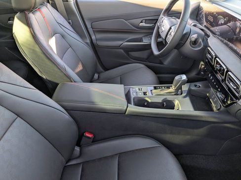 New 2026 Nissan Sentra SR w/ SR Premium Package FWD image 26