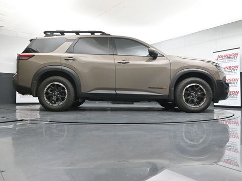 Used 2024 Nissan Pathfinder Rock Creek AWD/4WD image 24