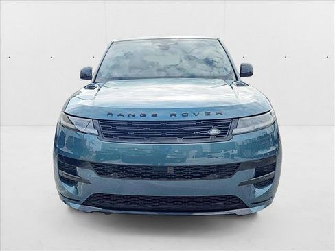 New 2025 Land Rover Range Rover Sport Dynamic SE image 2
