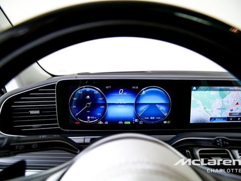 Used 2023 Mercedes-Benz Maybach GLS 600 4MATIC image 13