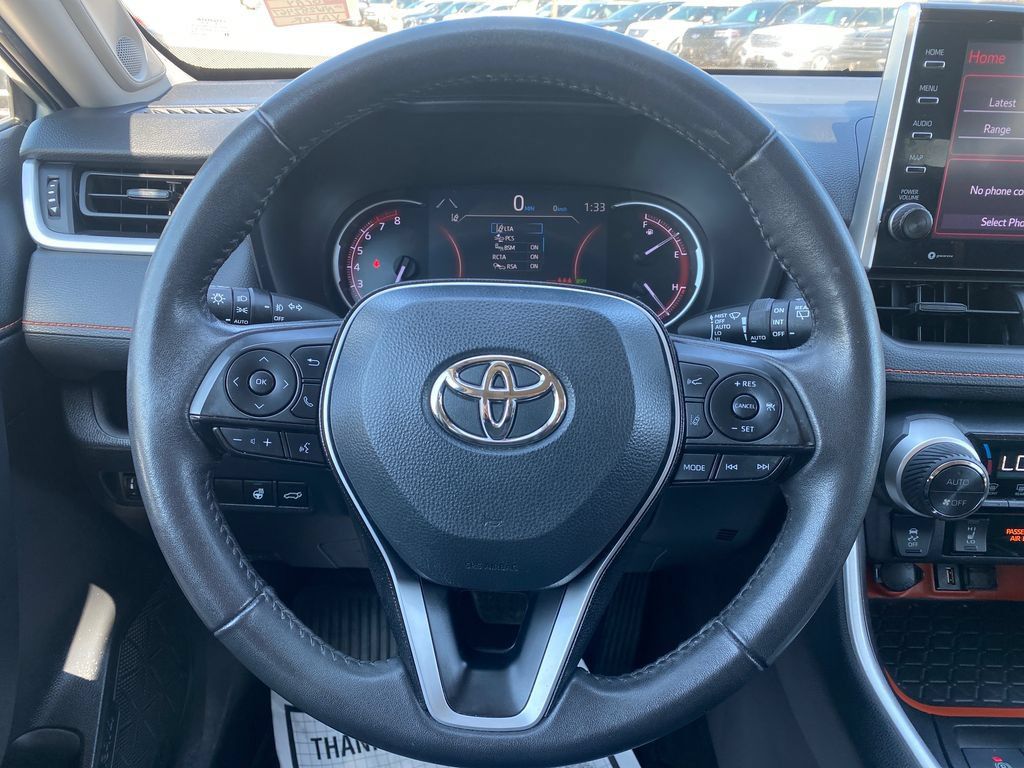 Used 2022 Toyota RAV4 Adventure w/ Convenience Package AWD/4WD image 16