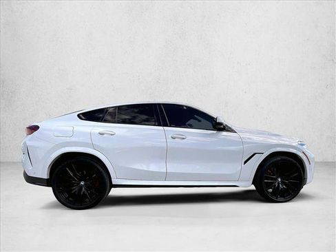 Used 2023 BMW X6 xDrive40i w/ M Sport Package image 5