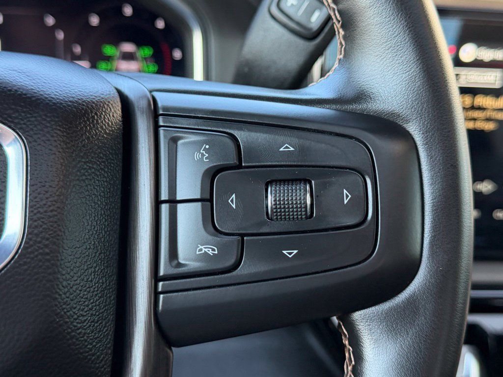 Used 2025 GMC Sierra 2500 AT4 w/ AT4 Preferred Package AWD/4WD image 19