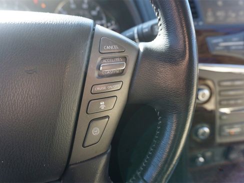 Used 2019 Nissan Armada Platinum image 8