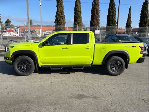 New 2026 Nissan Frontier PRO-4X w/ Pro Premium Package AWD/4WD image 7